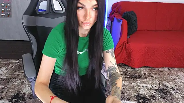 AnacondaOnn's Live XXX Chat