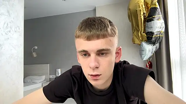 Онлайн чат XXX SoloFury