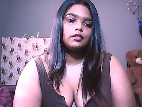 XXX chat uživo modela Candybabe911