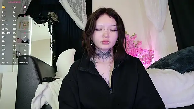 Lein_Bone লাইভ XXX চ্যাট