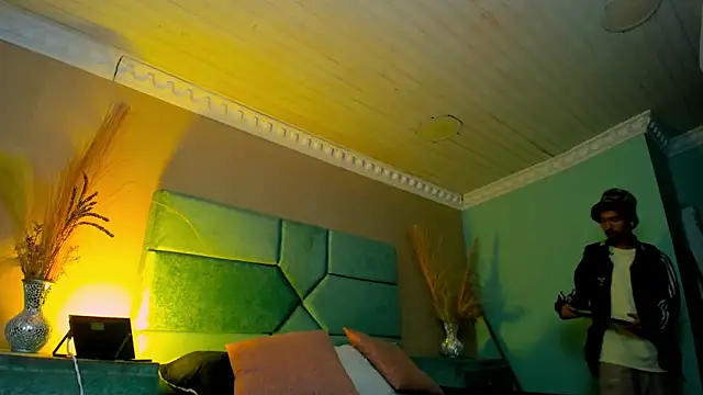 Živý XXX chat NoaahTylor