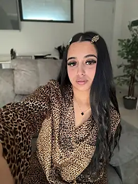 LilMisIndianx – Live XXX-chat