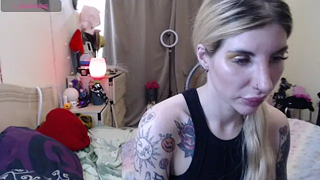 Živý XXX chat BLACKPeonyy