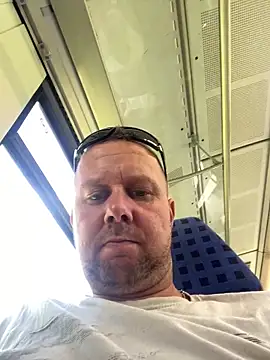 Hornybiboy66 webkamerás műsora