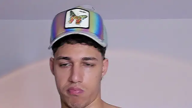 orionblaze69_'s Live XXX Chat
