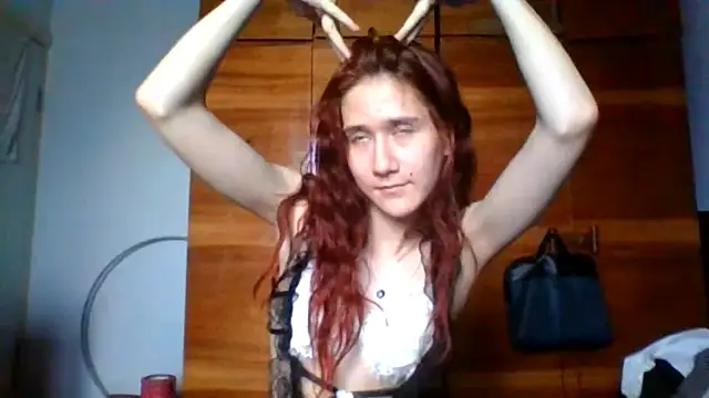 NickiKisinger – Naživo XXX chat