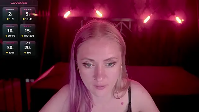 DramaQuenns Adlı Modelin Canlı XXX Sohbeti