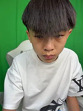 XXX chat uživo modela DD-101