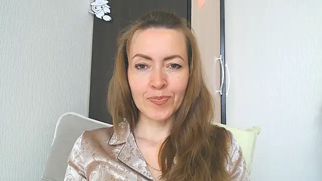 XXX chat uživo modela NicoleEunice87
