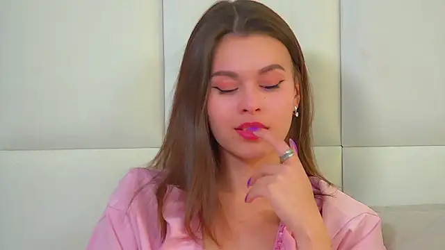 PollyLanders Chat XXX live