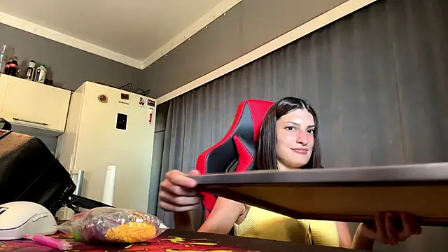 MichelleNicolee live XXX chat