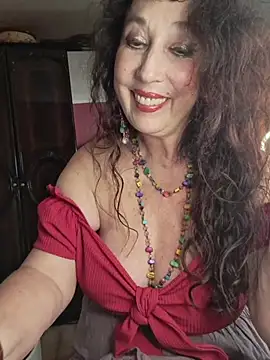 Chat +18 de GypsyEsmeralda ao vivo