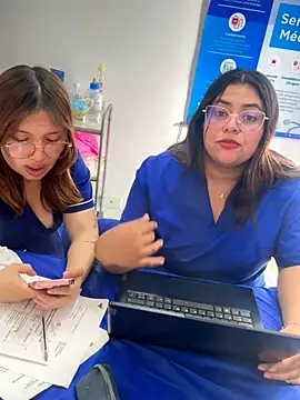 Chat XXX en directo de velen_09