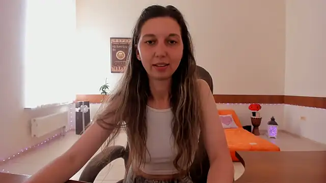 Chatroom XXX en direct de Ellina_Star