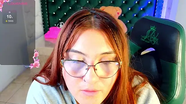 conniejames_m Chat XXX in diretta
