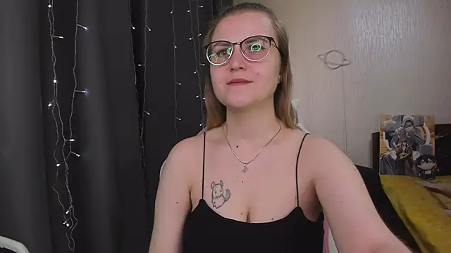 MissBrightShine Live XXX-chat