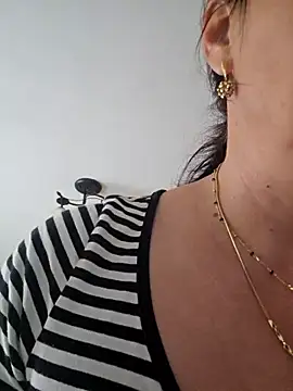 XXX chat uživo modela IsabelleCraft