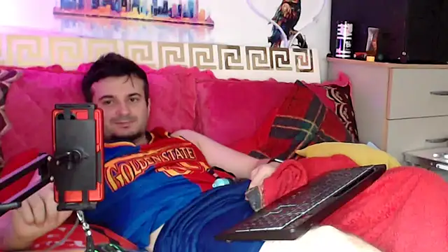 دردشة KingOfSinRO69 الجنسية المباشرة