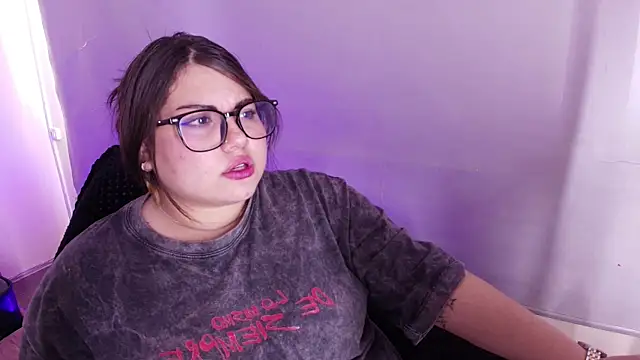 Dreamboo__ Adlı Modelin Canlı XXX Sohbeti