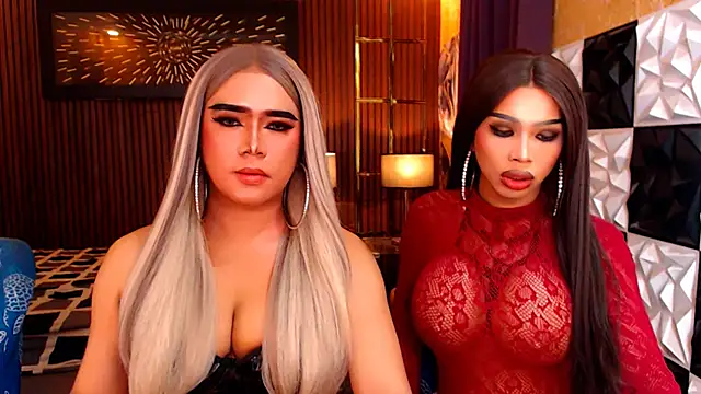 Chat +18 de MariaSofiaLoveTS ao vivo