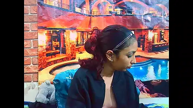Chat +18 de IndianSexyButt ao vivo
