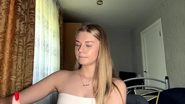 HoneysPiee Live XXX-chat