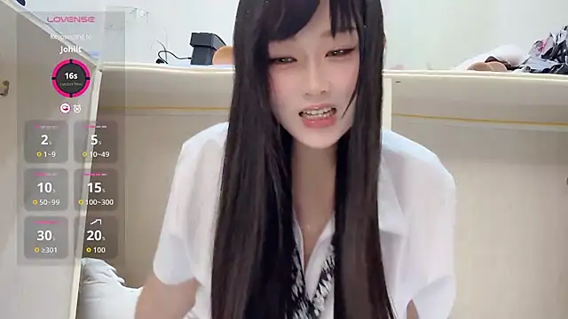yueyue2003 Live XXX-Chat