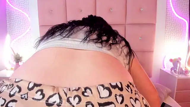 EMILYCARTERMD's Live XXX Chat