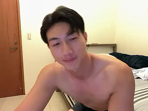 Ace_Min32100's Webcam Show