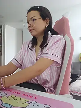 Živý XXX chat azumiichan
