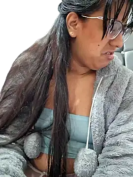 Chat +18 de ZaidaWet ao vivo