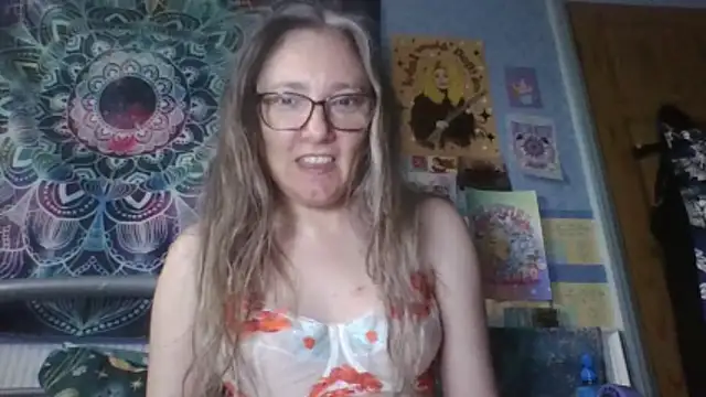 Izzylove47 Live XXX Chat