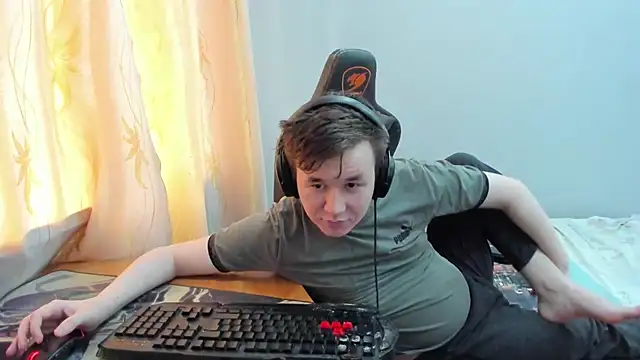 XXX chat uživo modela iliaskrislove