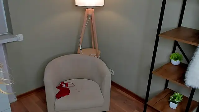 Czat XXX na żywo – PlushyMood