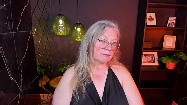 NataliMellow's Live XXX Chat