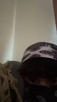 Hz1Tr Show in webcam