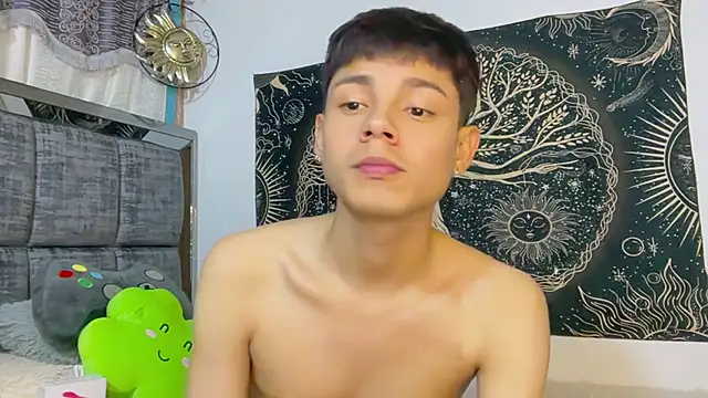 Andy_Belier23 Obrolan Langsung XXX