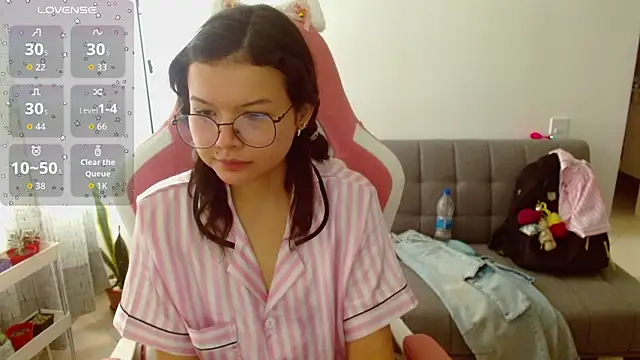 azumiichan Adlı Modelin Canlı XXX Sohbeti