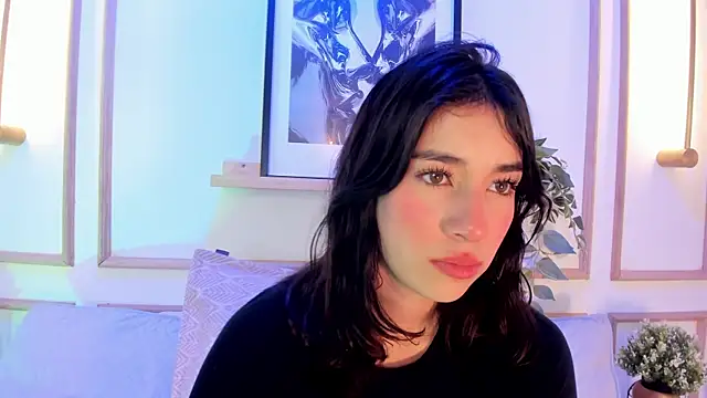 XXX chat uživo modela Nanami_