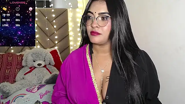 Chat XXX en directo de lakshmiraniii