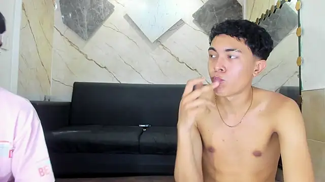Yeff_26n Live XXX chat