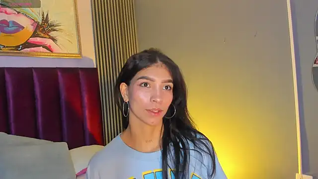 Chat +18 de LauraAristizabal ao vivo