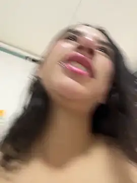 Živý XXX chat LilyRossi_
