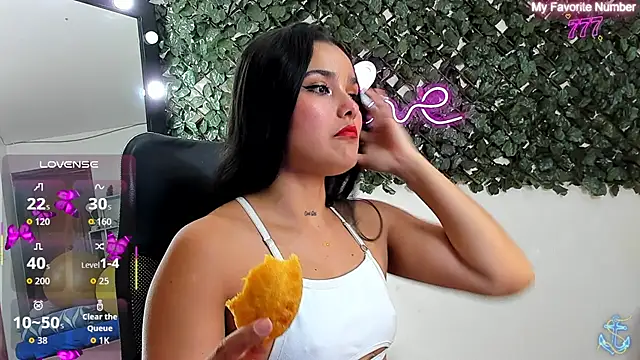 Chat XXX en directo de DestinyHills