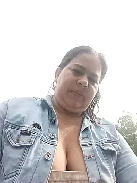 Samara_69 লাইভ XXX চ্যাট