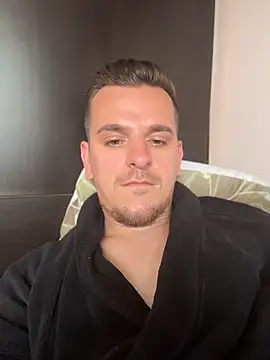 Huge_cock22cm's Live XXX Chat
