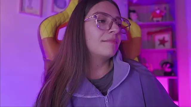 XXX chat uživo modela milly_kenner