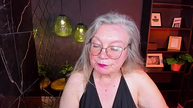 دردشة NataliMellow الجنسية المباشرة