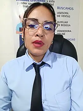 MAYE__13's Live XXX Chat
