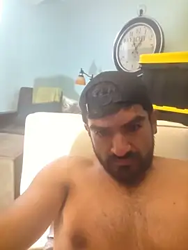 piggylatino's Live XXX Chat